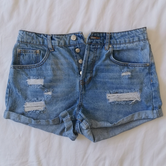 Forever 21 High Waisted Distressed Denim Shorts - Picture 1 of 3